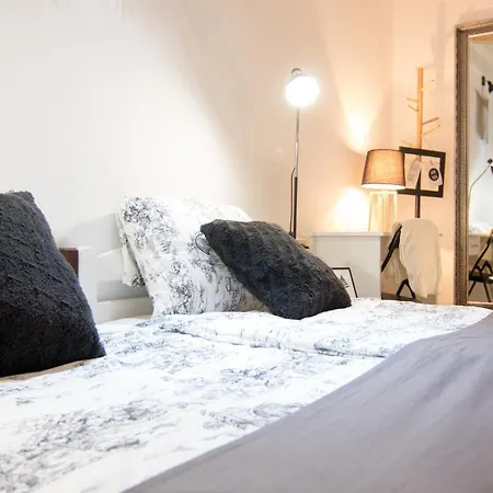 Moet With Garden * Pula