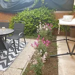 Moet With Garden Pola