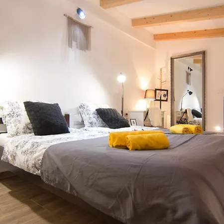 Appartamento Moet With Garden Pola