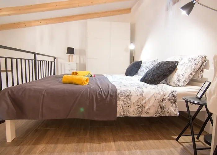 Apartamento Moet With Garden